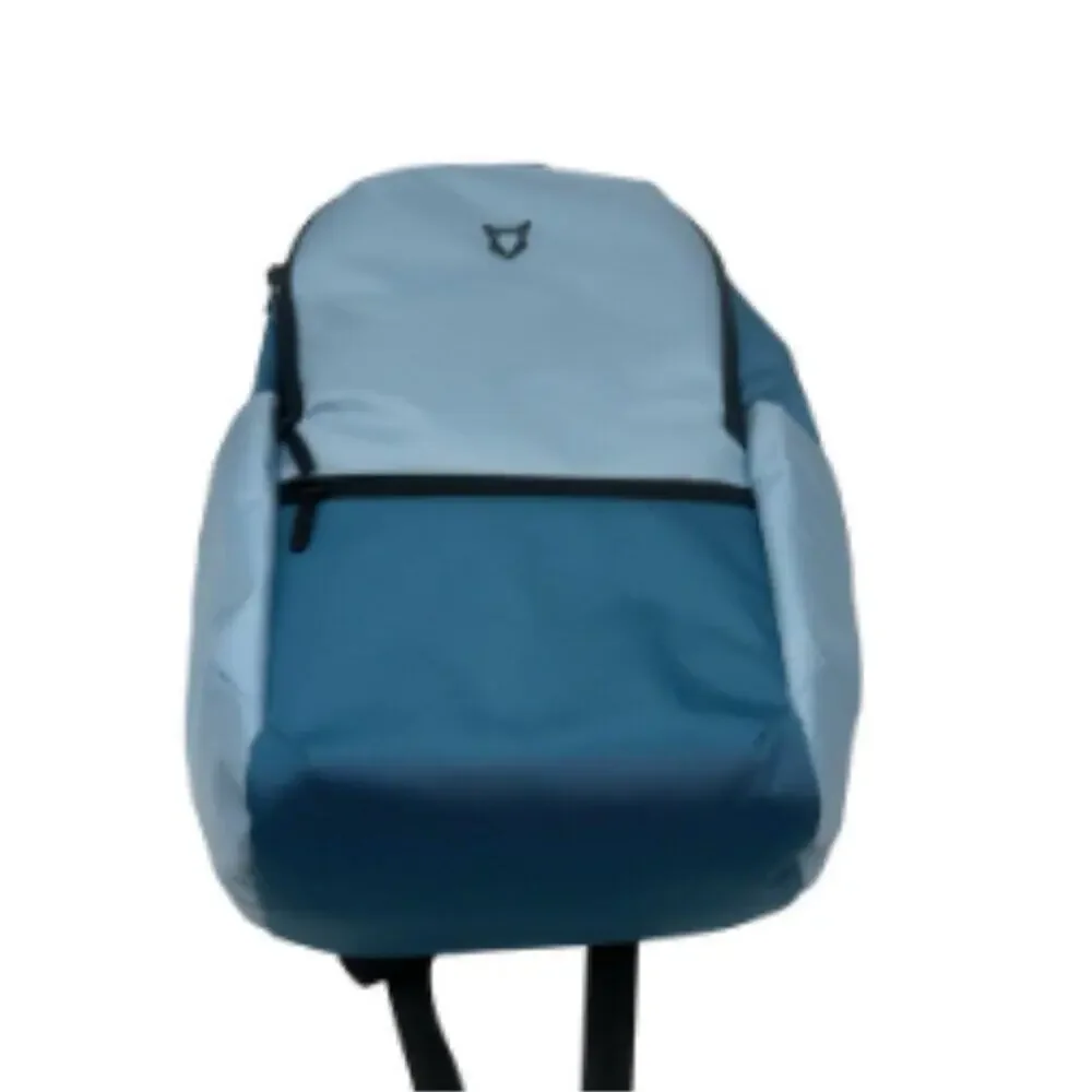NEW BLUE FOX backpack excellent backpack to carry your electronics